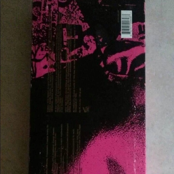 PAT MCGRATH LABS - Picture 2 of 3